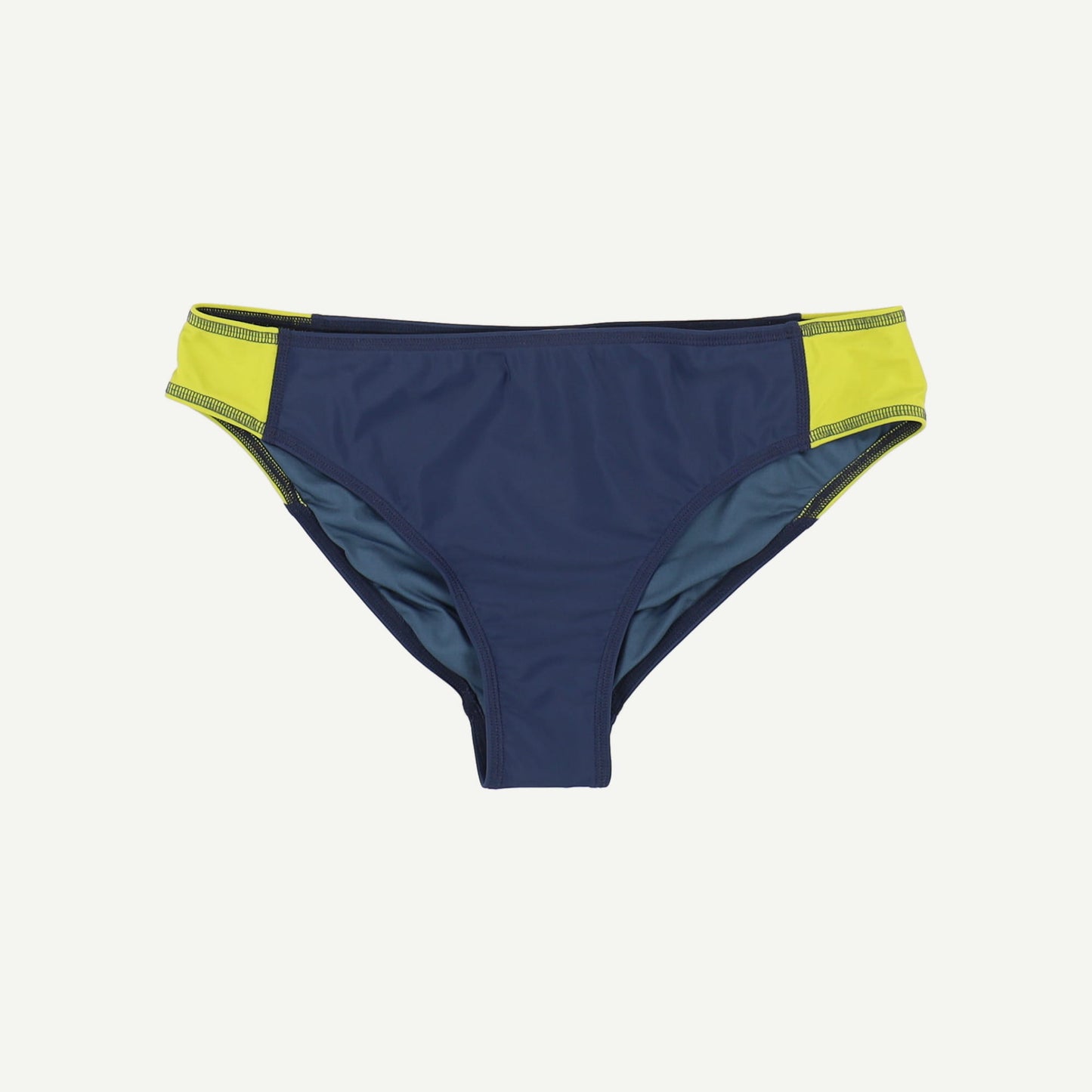 Neuvya Pant