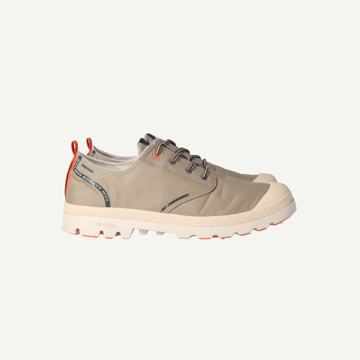 Palladium + Finisterre Pampa Oxford