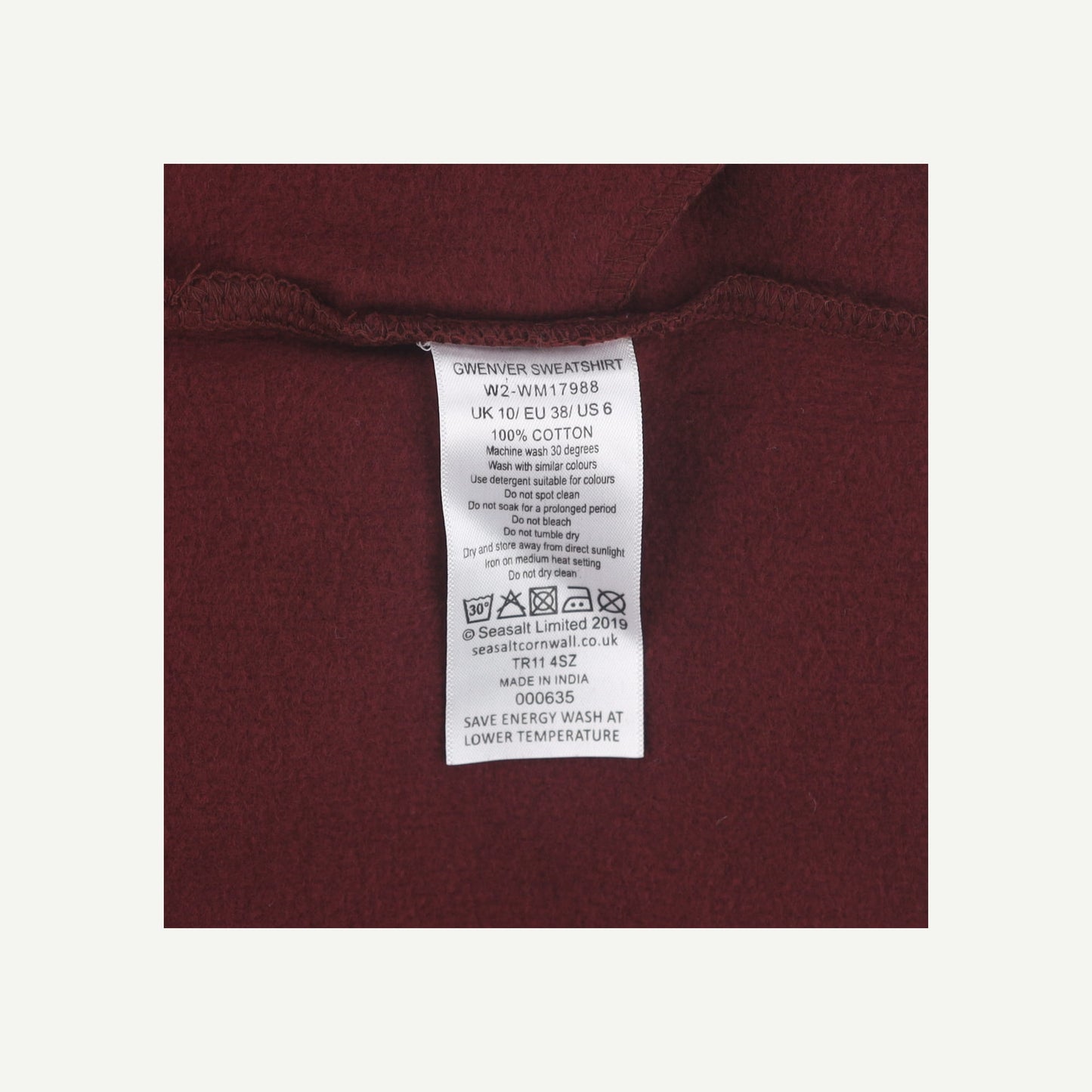 Sweatshirt
