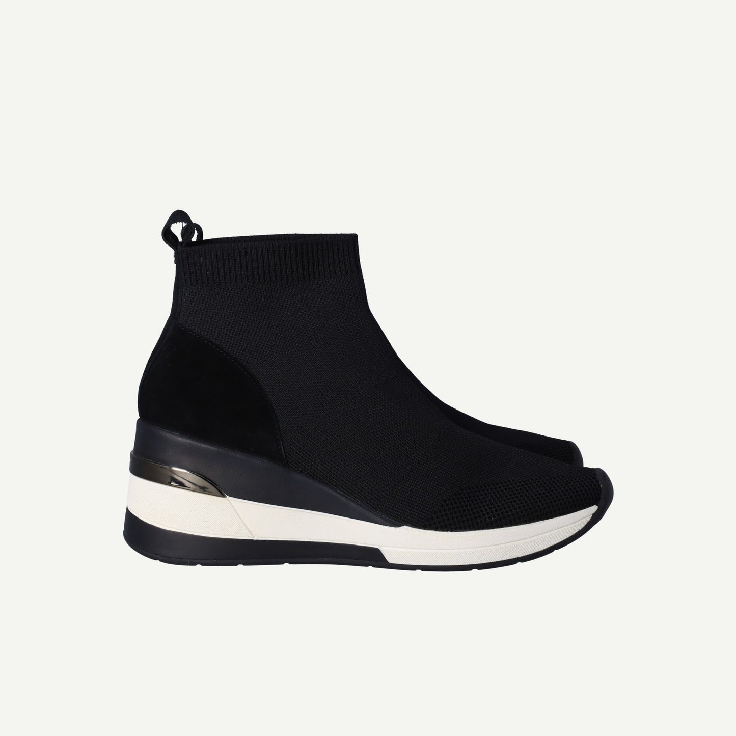 Engel Trainers