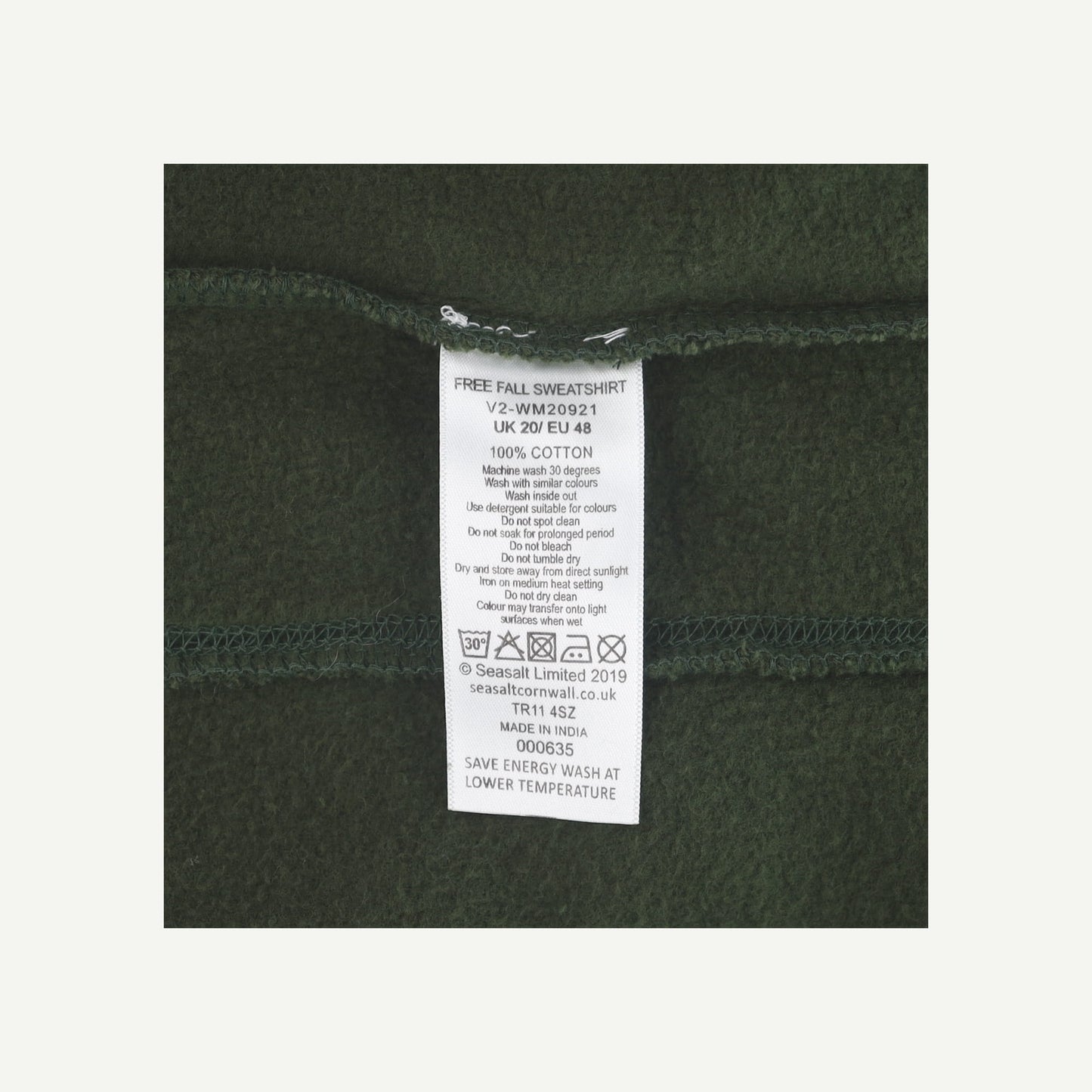 Sweatshirt