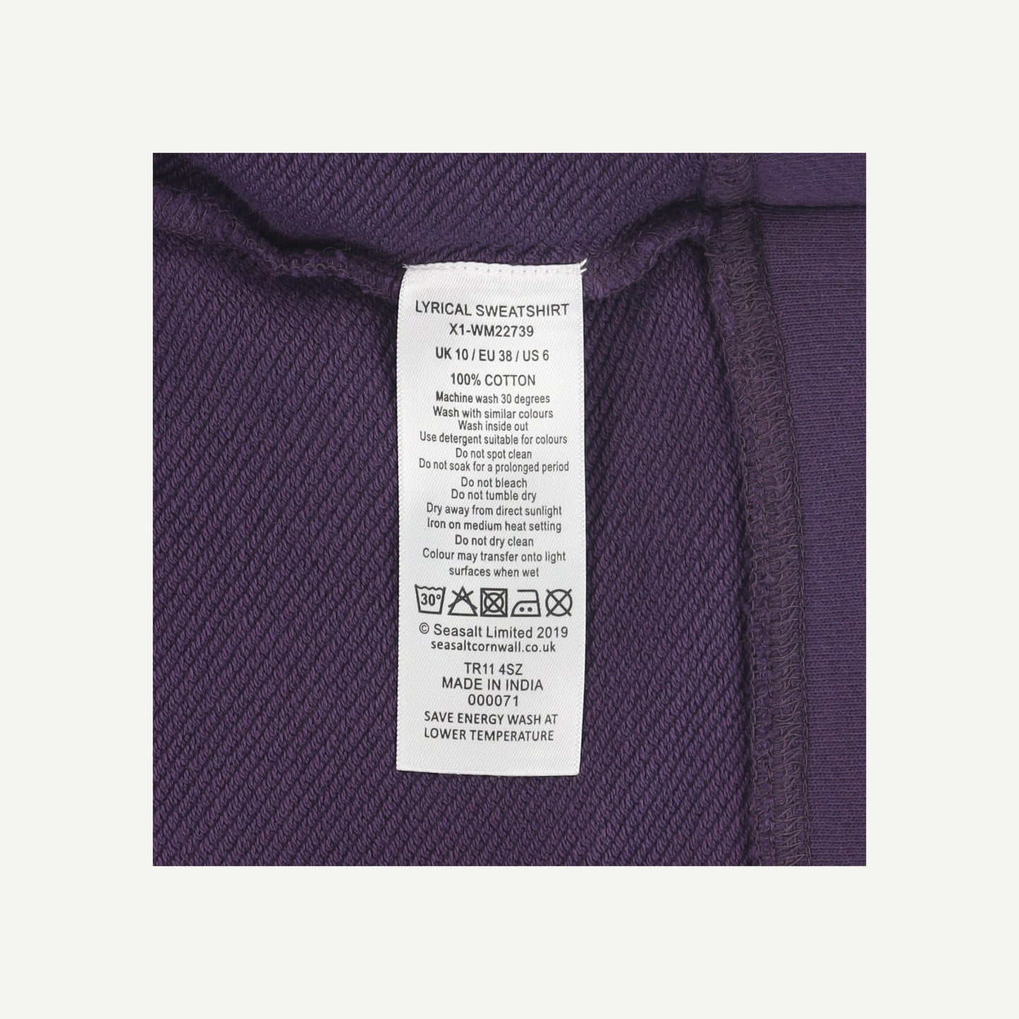Sweatshirt